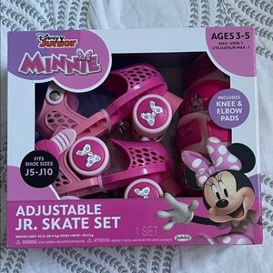 Disney Minnie Mouse Pink Adjustable Skate Set